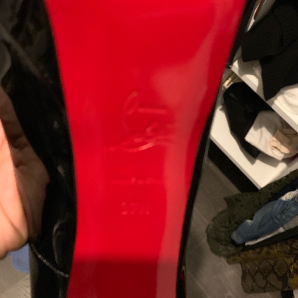 Heels - Picture 6 of 7